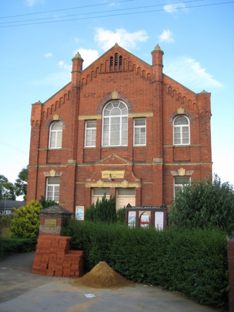 Crowle Methodist Church © Mike Kirby cc-by-sa/2.0 :: Geograph Britain ...