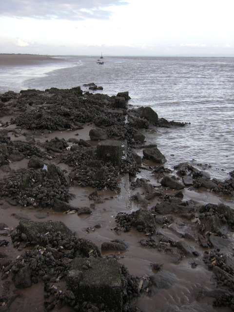 Peet's Light, ruined Pile Lighthouse,... © Peter Bond :: Geograph ...