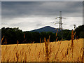 Towards Pen y Fal (Sugarloaf)