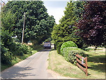 TM2646 : Waldringfield Road, looking northwest by Andrew Hill