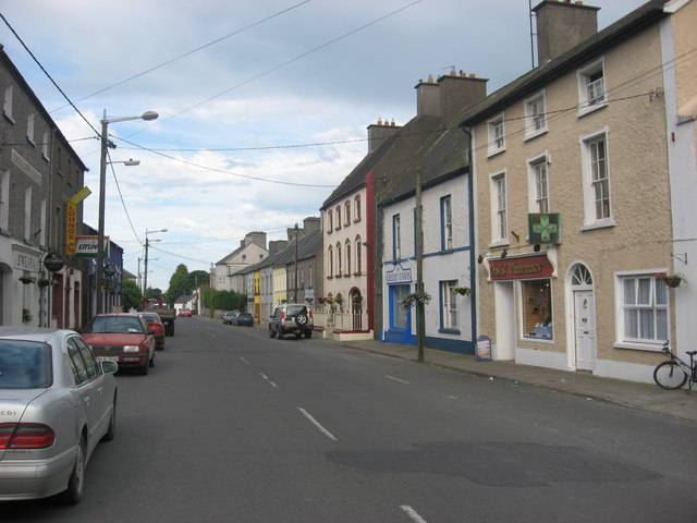 Main Street, Eyrecourt, Co. Galway © Kieran Campbell cc-by-sa/2.0 ...
