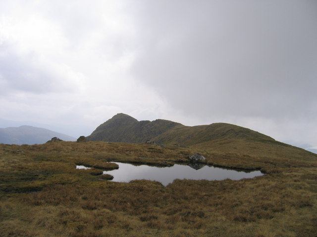 Lochan on north ridge of Braigh nan Uamhachan