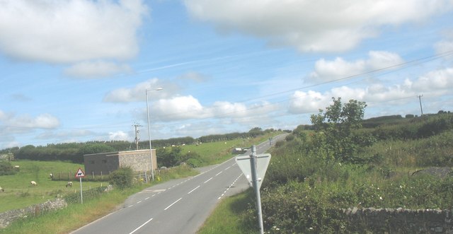 Road connecting the A5 with Heneglwys and Bodffordd