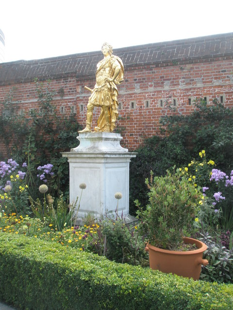 Statue of William III at Portsmouth Dockyard