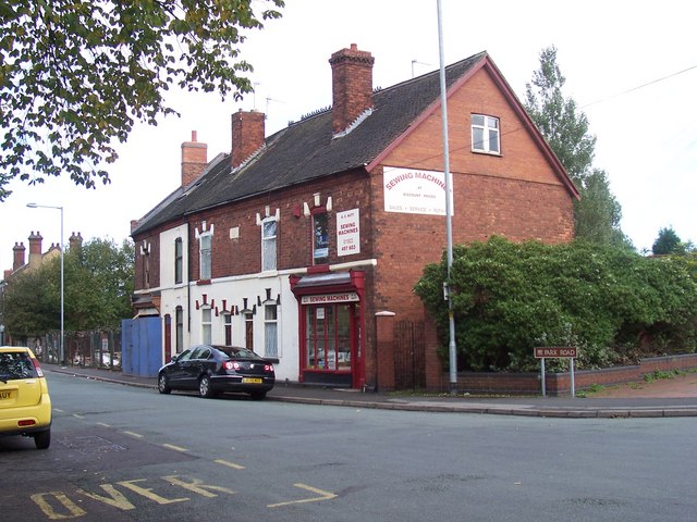 Park Road, Bloxwich © Adrian Rothery :: Geograph Britain and Ireland