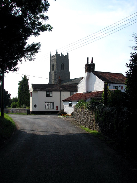 View towards St Mary's church and Sparham houses
