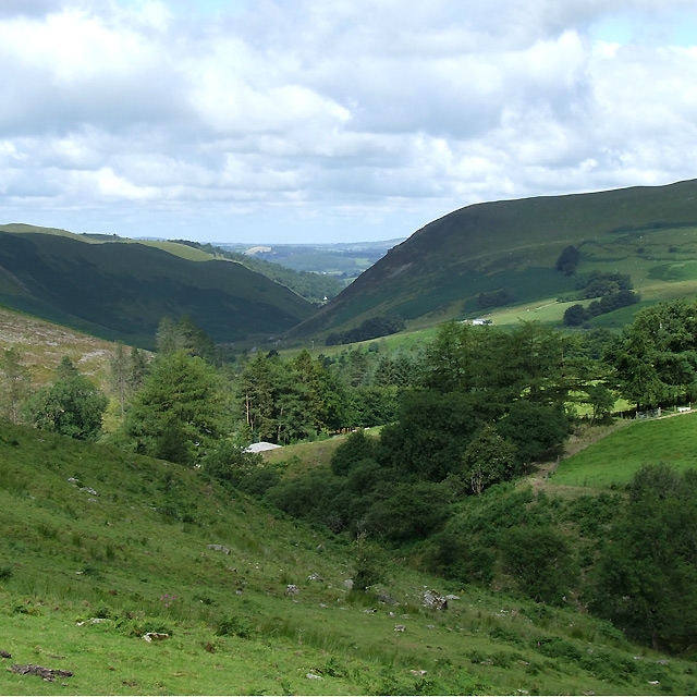 Cwm Dulas and Cwm Brefi, Ceredigion © Roger Kidd cc-by-sa/2.0 ...