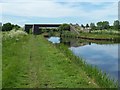 SK0004 : Footbridge / Horsebridge - Wyrley & Essington Canal by Adrian Rothery