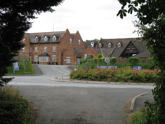 Bransford - Bank House Hotel and... © Peter Whatley :: Geograph Britain ...