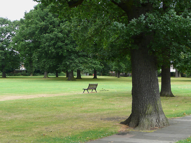 Longlands Recreation Ground, Sidcup,... © Roger D Kidd :: Geograph ...