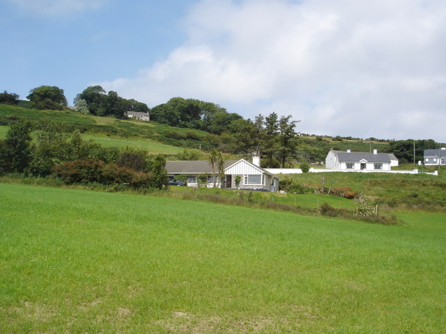 Cottages by the sea at Shroove