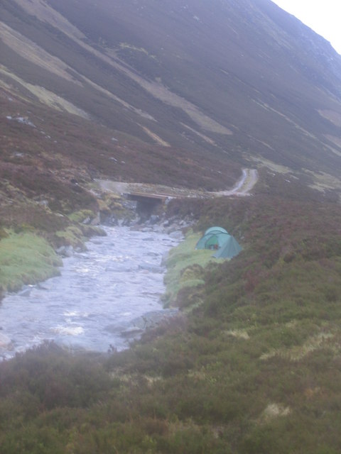 End of the landrover track along the Bruar Water