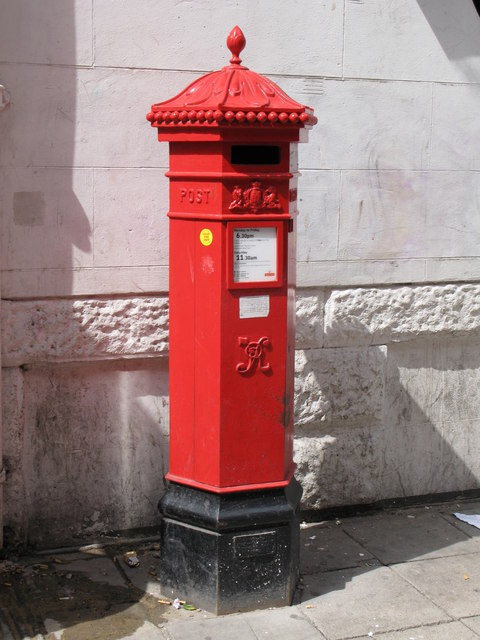 (Replica) Penfold postbox, Stowell... © Mike Quinn :: Geograph Britain ...