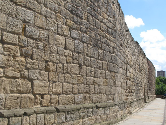 14th C town walls (3)