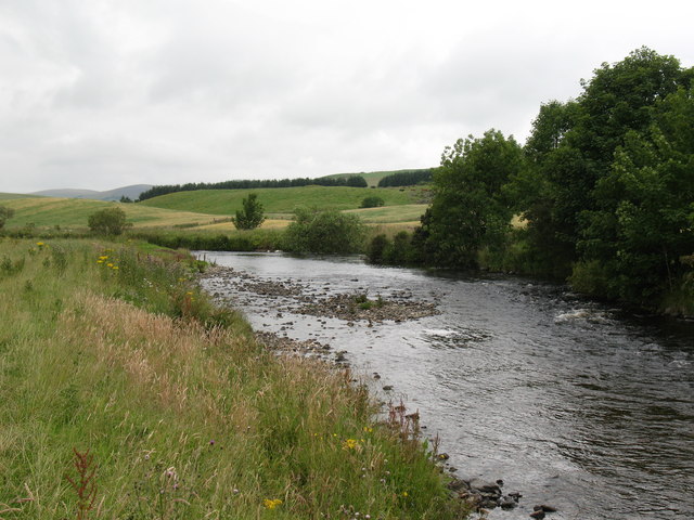 River Don near Mill of Brux © Gordon Hatton cc-by-sa/2.0 :: Geograph ...