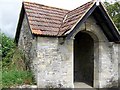 Bus Shelter, Dinton