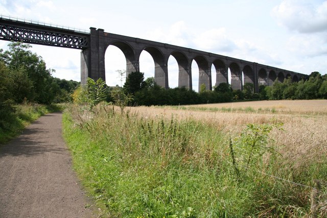 Conisbrough Viaduct © Richard Croft cc-by-sa/2.0 :: Geograph Britain ...