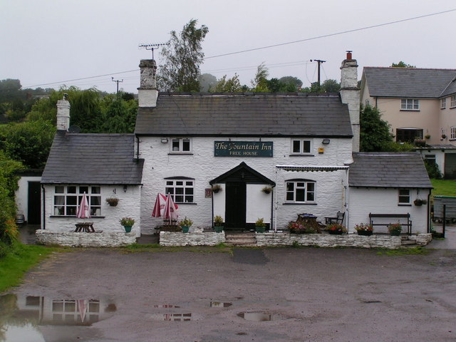 Fountain inn, Orcop © andy dolman cc-by-sa/2.0 :: Geograph Britain and ...