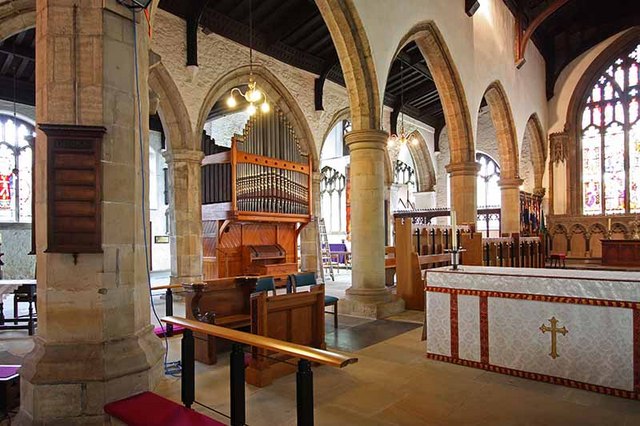 Holy Trinity Church, Kendal, Cumbria - organ