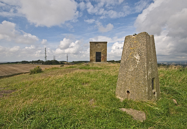 Billinge Hill © Gary Rogers :: Geograph Britain and Ireland