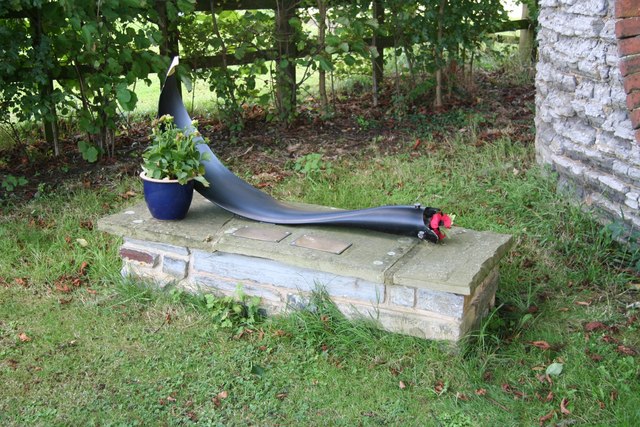 Lancaster W4270 memorial