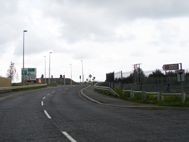 Approaching Roundabout