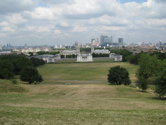 Greenwich Park- View from Observatory hill towards Canary Wharf and Central London