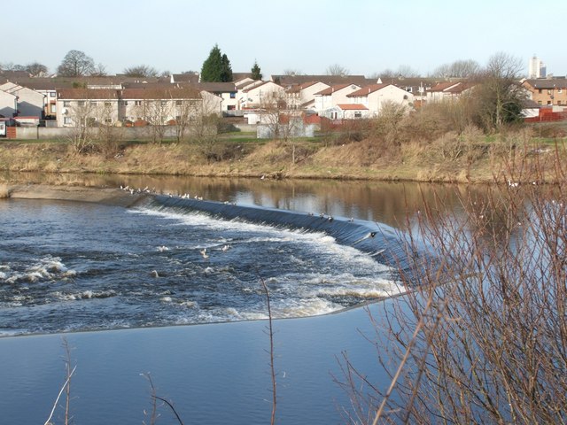 Weir at Carmyle