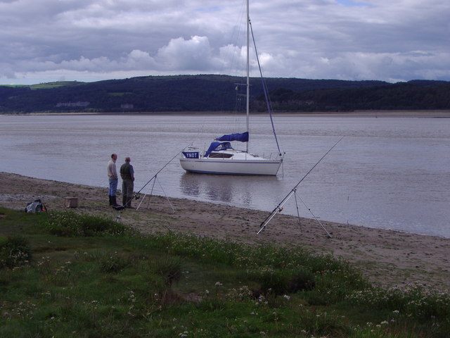 Fishing on the River Kent, Arnside,... © Alan Sillitoe cc-by-sa/2.0 :: Geograph Britain and Ireland