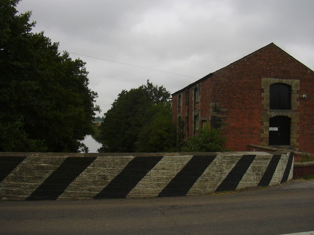 Canal Spur and Warehouse at Bank Bridge, A59