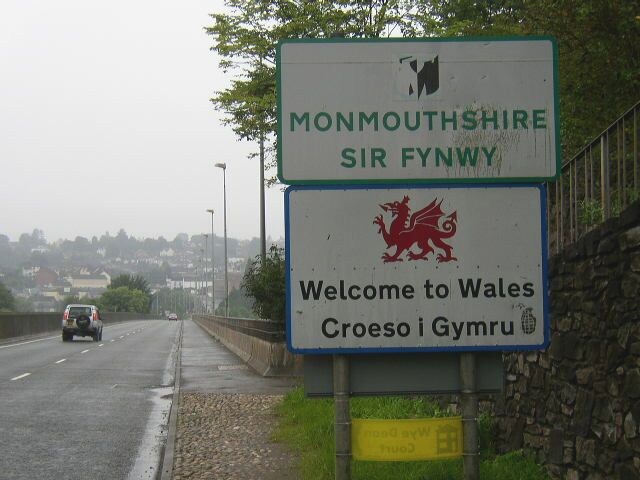 National Boundary - Wales sign