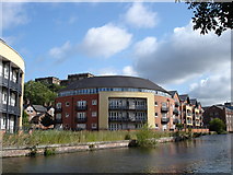 SK5639 : Flats on the Nottingham Canal by Oxymoron