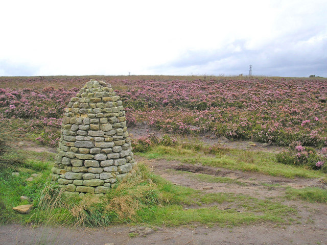 Cairn on Norland Moor