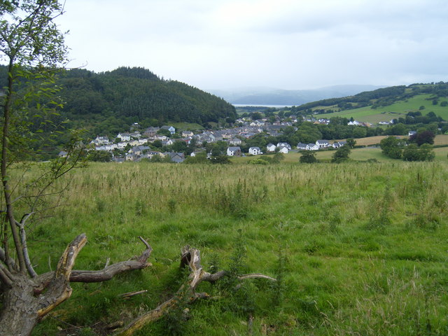 tal-y-bont-kevan-watson-geograph-britain-and-ireland