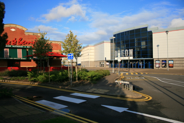 Frankie and Benny's and Odeon © David Lally cc-by-sa/2.0 :: Geograph ...