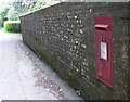 ST9305 : Tarrant Rushton: postbox № DT11 15 by Chris Downer