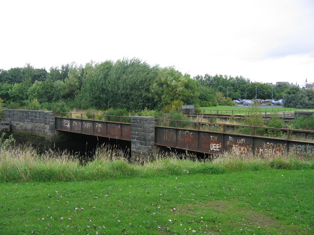 Railway bridge No 15, Levenmouth © A-M-Jervis :: Geograph Britain and ...