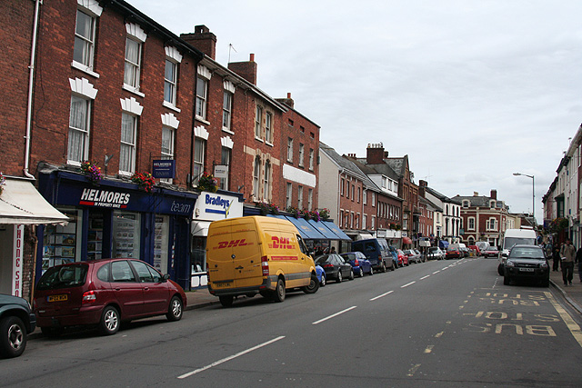 Crediton: High Street © Martin Bodman cc-by-sa/2.0 :: Geograph Britain ...