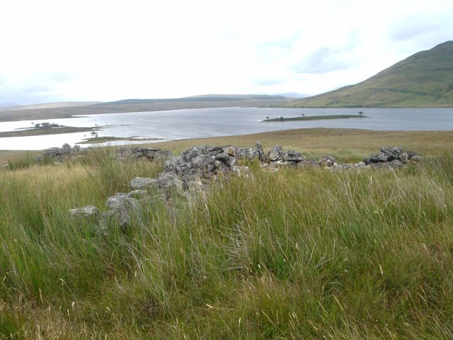 Sheep Shelter above Loch Loyal