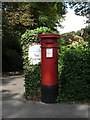 SZ1091 : Bournemouth: postbox № BH1 40, Knyveton Road by Chris Downer