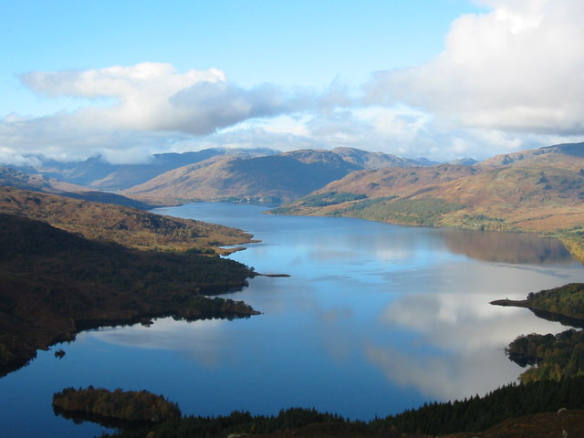 Loch Katrine © Dannie Calder cc-by-sa/2.0 :: Geograph Britain and Ireland