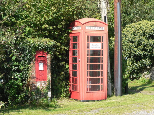 Turnworth: postbox № DT11 60 and phone