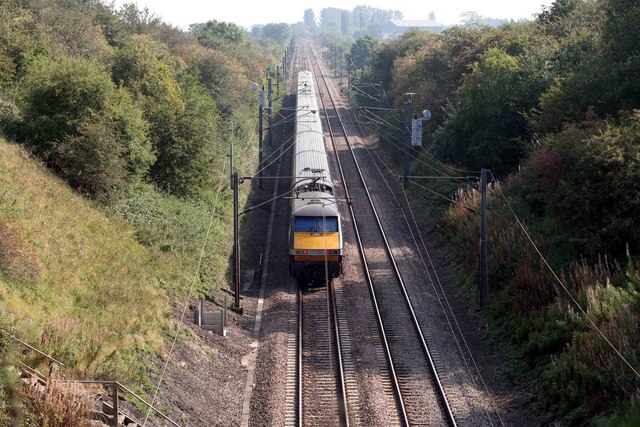 From the top of Askham tunnel © roger geach cc-by-sa/2.0 :: Geograph ...