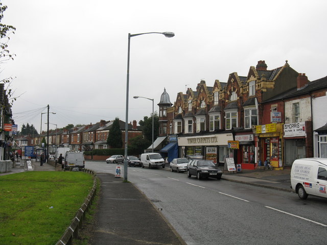 Gravelly Lane retailing, Erdington © Peter Whatley cc-by-sa/2.0