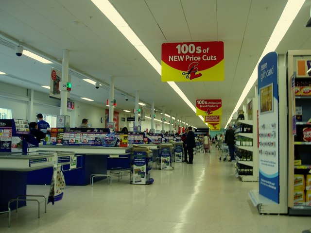 Tesco at Osterley - empty checkouts -... © J Taylor :: Geograph Britain ...