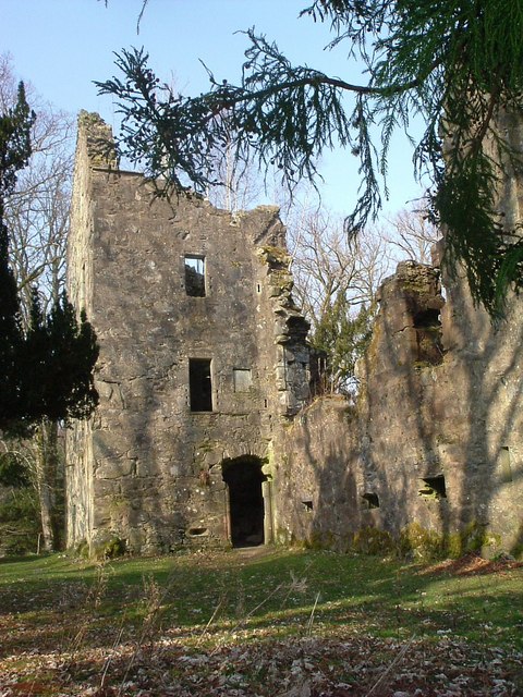 Finlarig Castle © ronnie leask :: Geograph Britain and Ireland