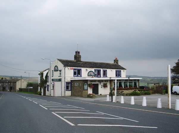 Stone Chair Inn, Moor End Road, Mount Tabor