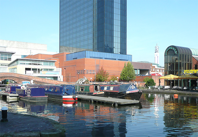 Gas Street canal basin, Birmingham © Roger Kidd cc-by-sa/2.0 ...