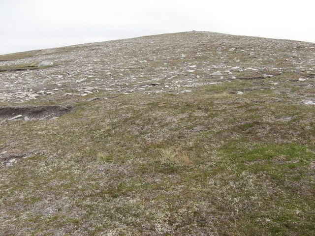 Approaching the summit of Tom Ban Mor