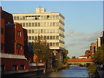 SU7273 : The River Kennet, offices and apartments, Reading by Andrew Smith